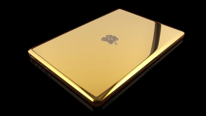 MacBook Pro Gold 24 Karat