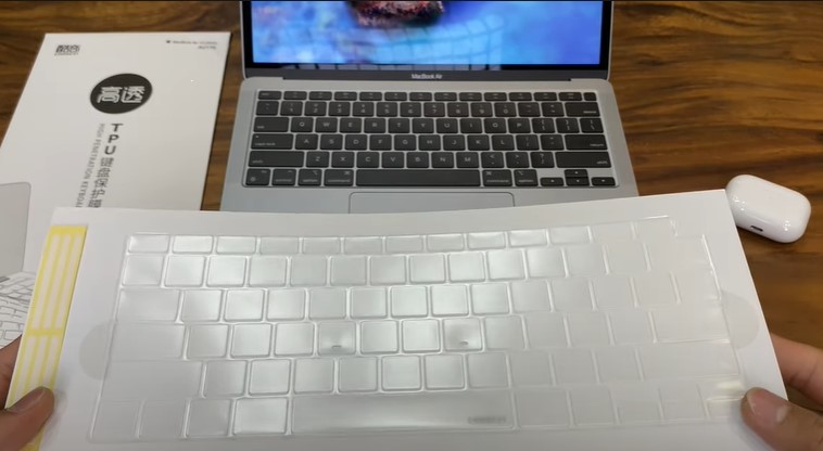 aksesoris laptop